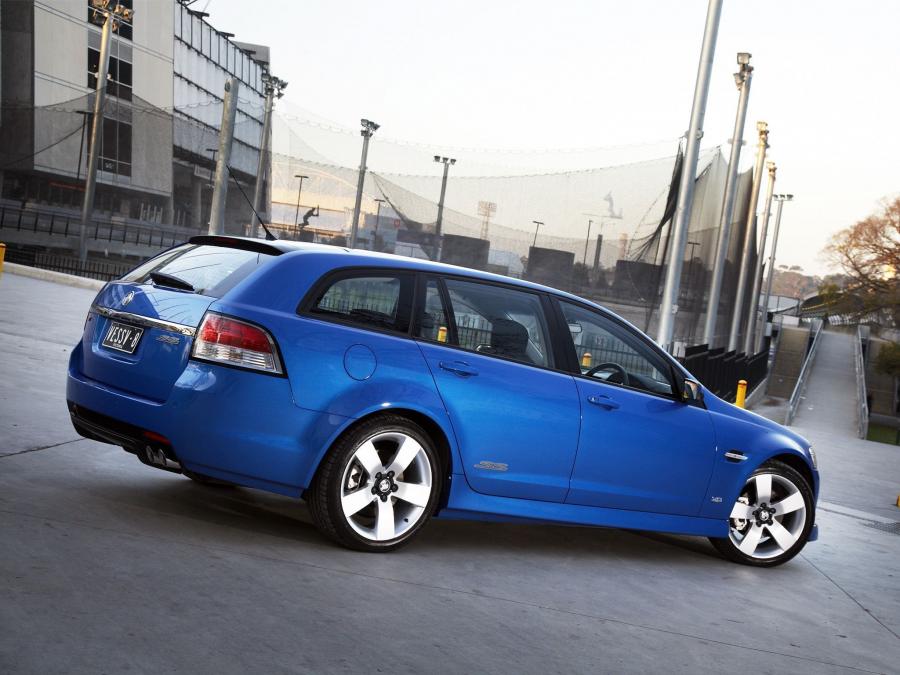  Holden Commodore SS V Sportwagon 2008 года  (фото 9 из 16)